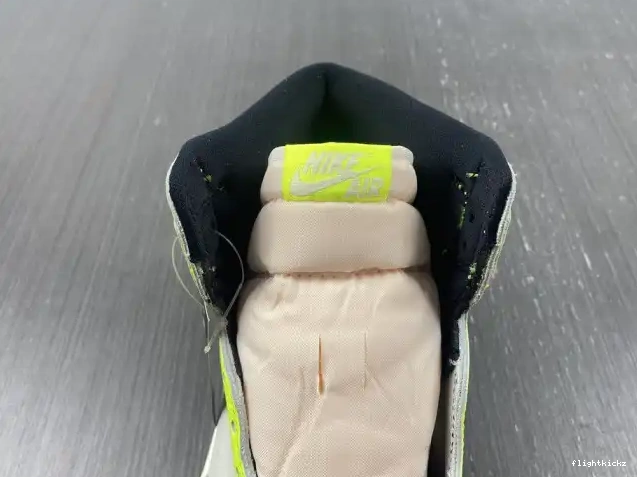 Volt 1 555088-702 High Jordan Air OG 0605